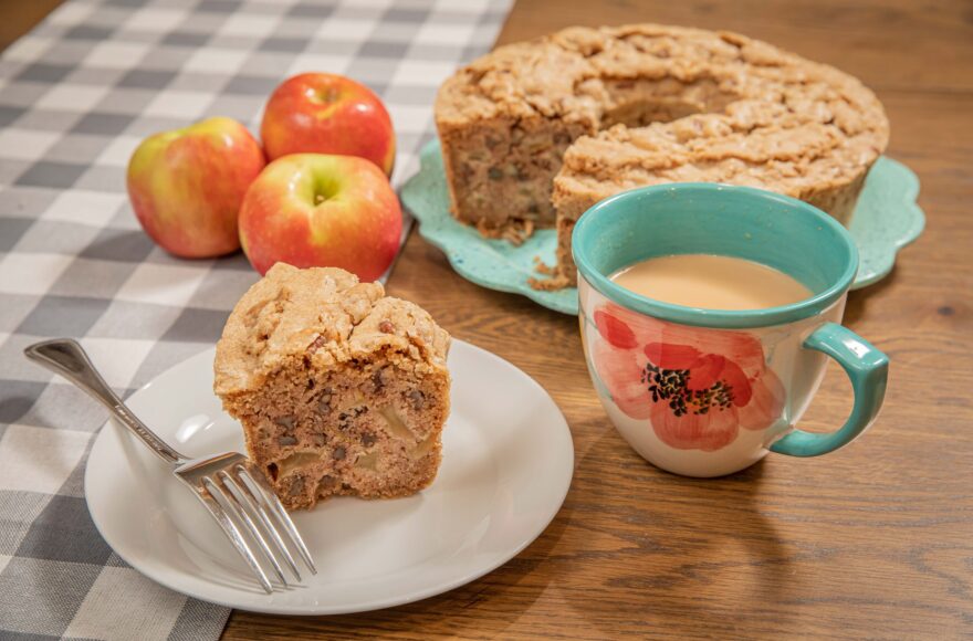 Fresh Apple Cake
